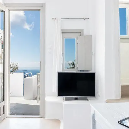 On The Rocks Santorini 4* إيميروفيغلي