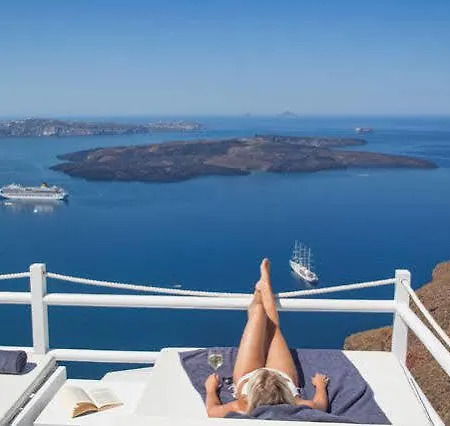 On The Rocks Santorini イメロヴィグリ
